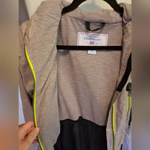 Obermeyer Women's Emmie Sand Beige Waterproof Rain Jacket - Picture 5 of 8